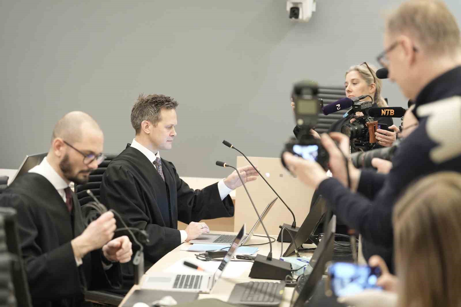 norvec veliaht prensesinin oglu hoibyin tecavuz dahil farkli suclamalarla yargilandigi dava basladi 0 W7LFkh3H