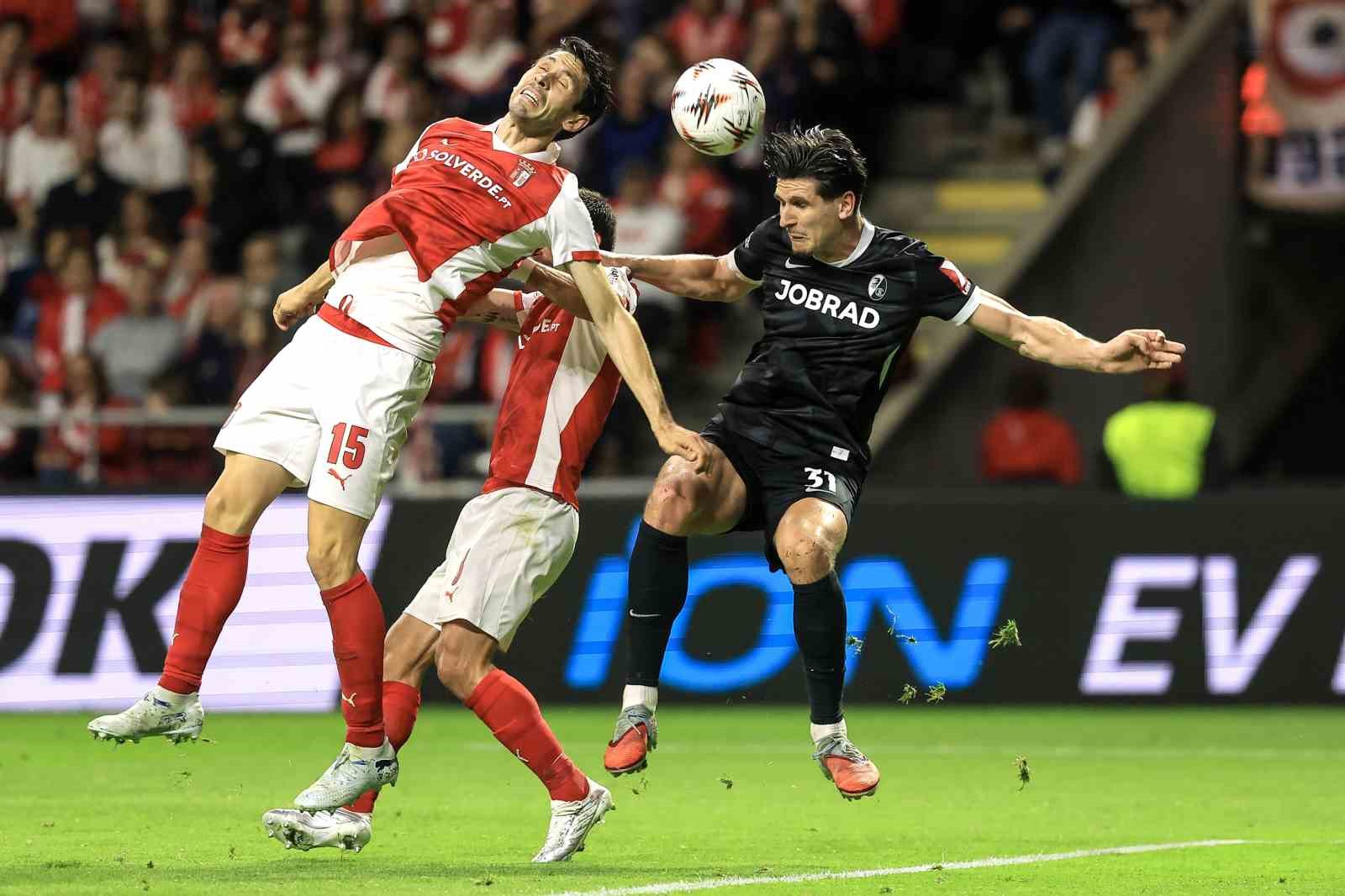 Nottingham Forest evinde Aston Villa’yı devirdi 9 nottingham forest evinde aston villayi devirdi 5 gPQ8bAQE