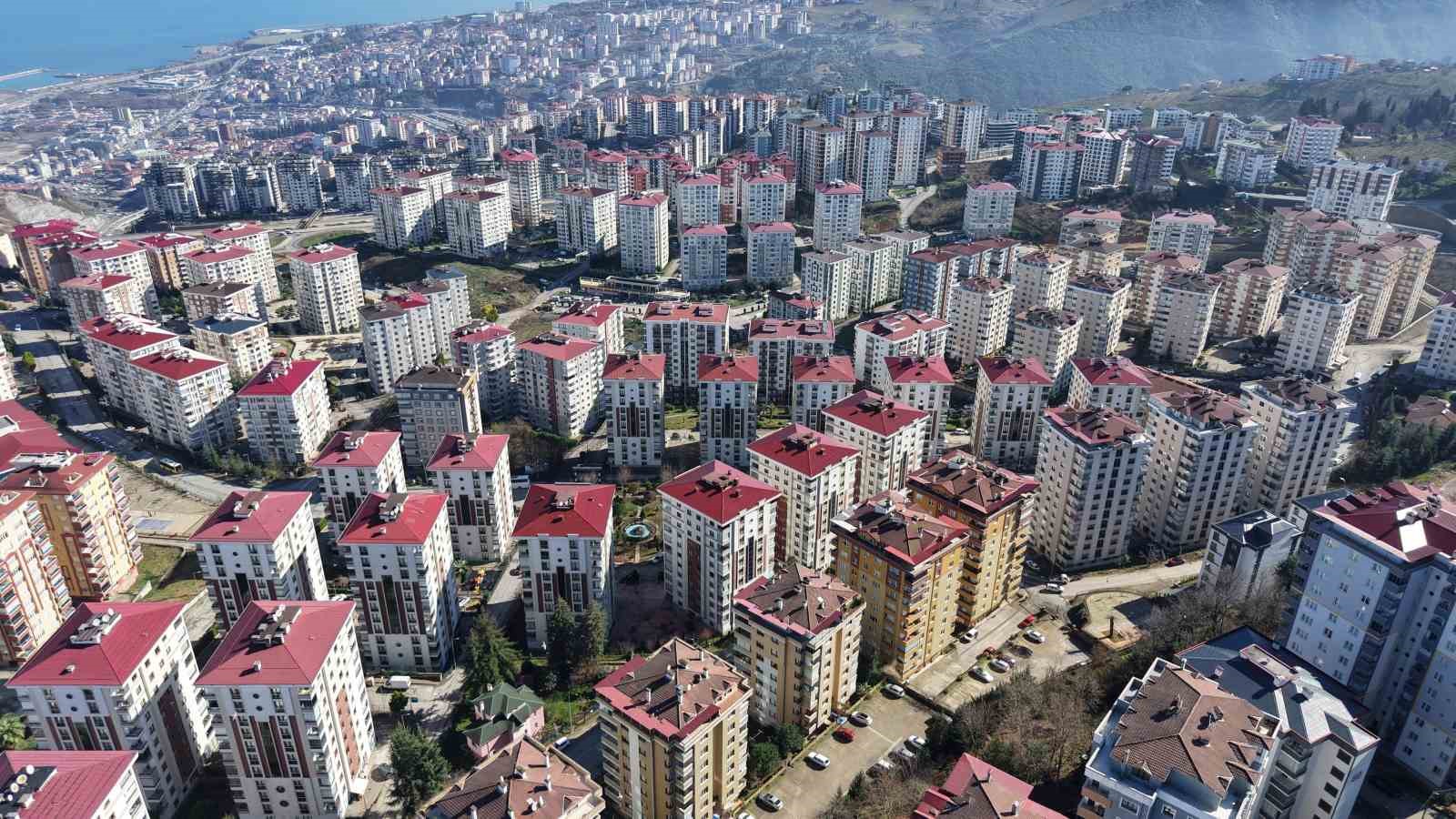 nufus yogunlugu bakimindan karadenizin en kalabalik mahallesi 1 FKL3Tai6