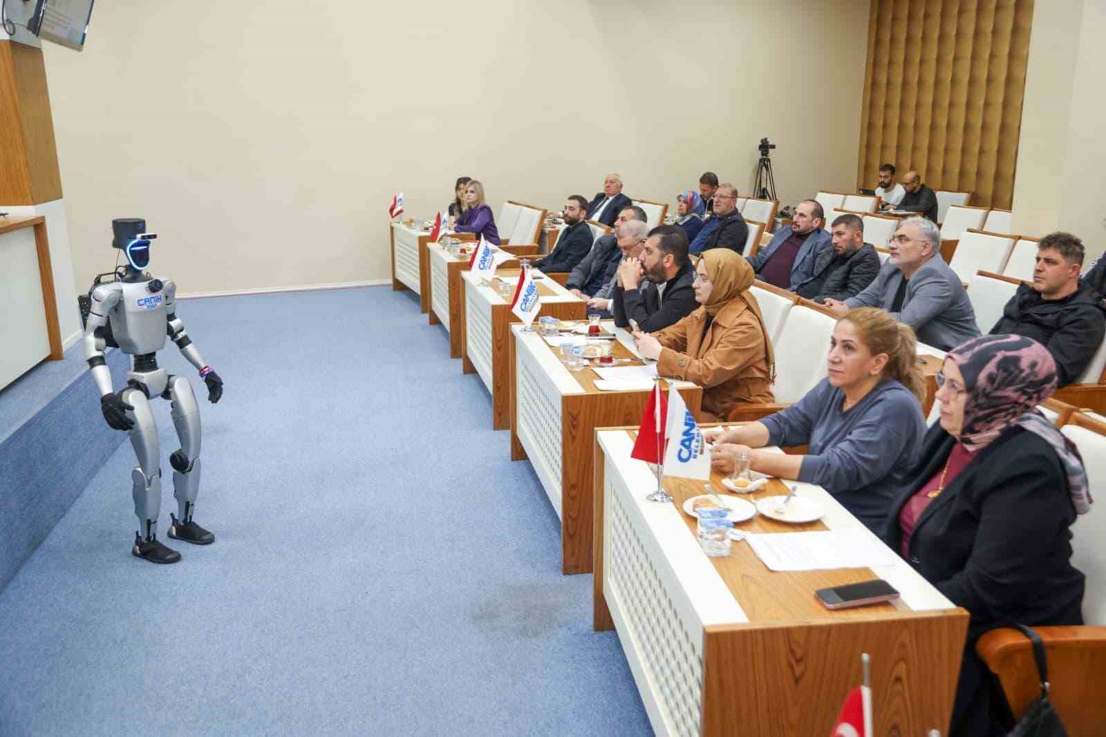 nufusa kayitli robot mecliste heyecanli anlar 2 HeHks49u