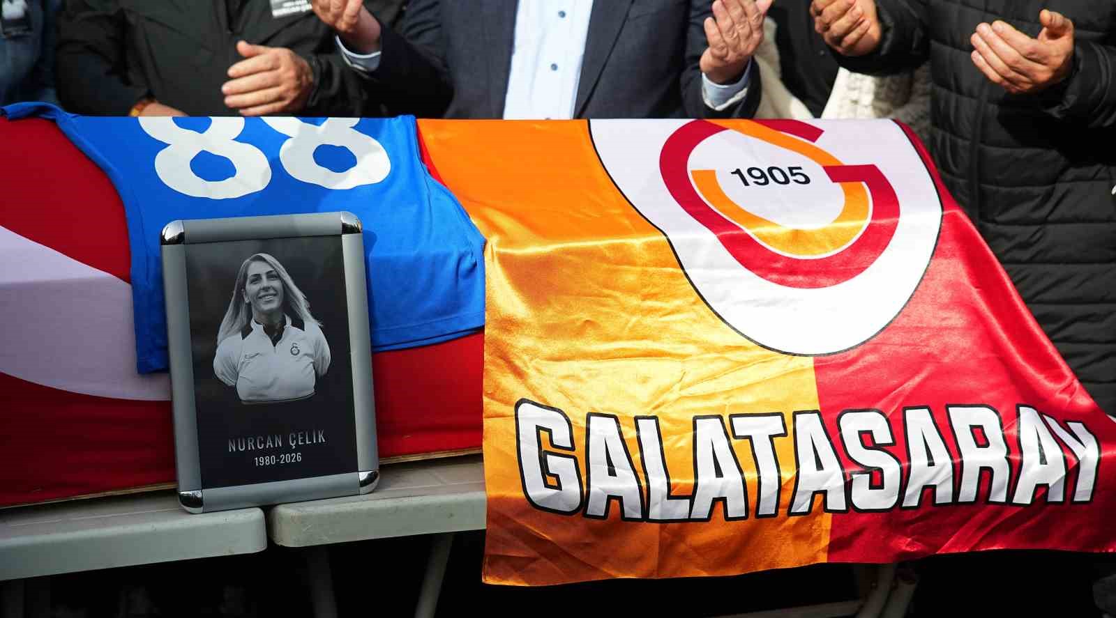 nurcan celik icin cenaze toreni duzenlendi 7 u9YwOdCF
