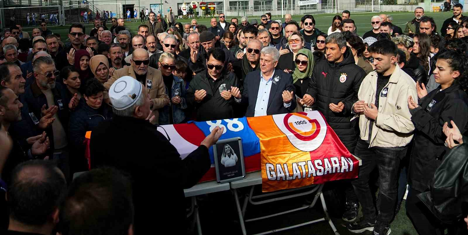 nurcan celik icin cenaze toreni duzenlendi 8 puGqUcRt