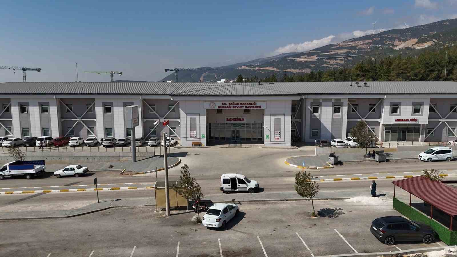 nurdaginda celik konstruksiyonlu hastane 9 ayda tamamlandi deprem bolgesine nefes oldu 0 aMUnc5YM