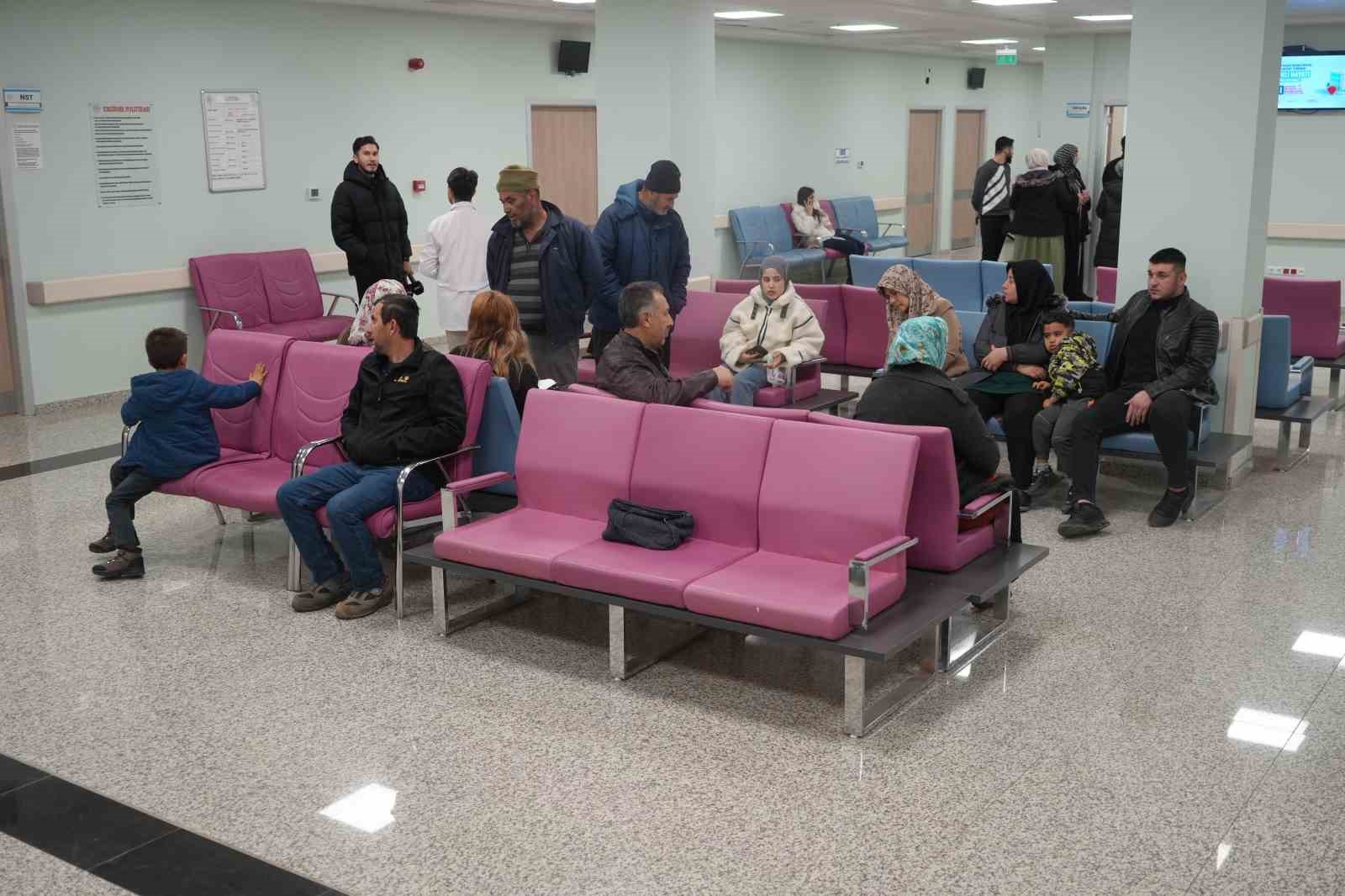 nurdaginda celik konstruksiyonlu hastane 9 ayda tamamlandi deprem bolgesine nefes oldu 5 3eQ7mSan