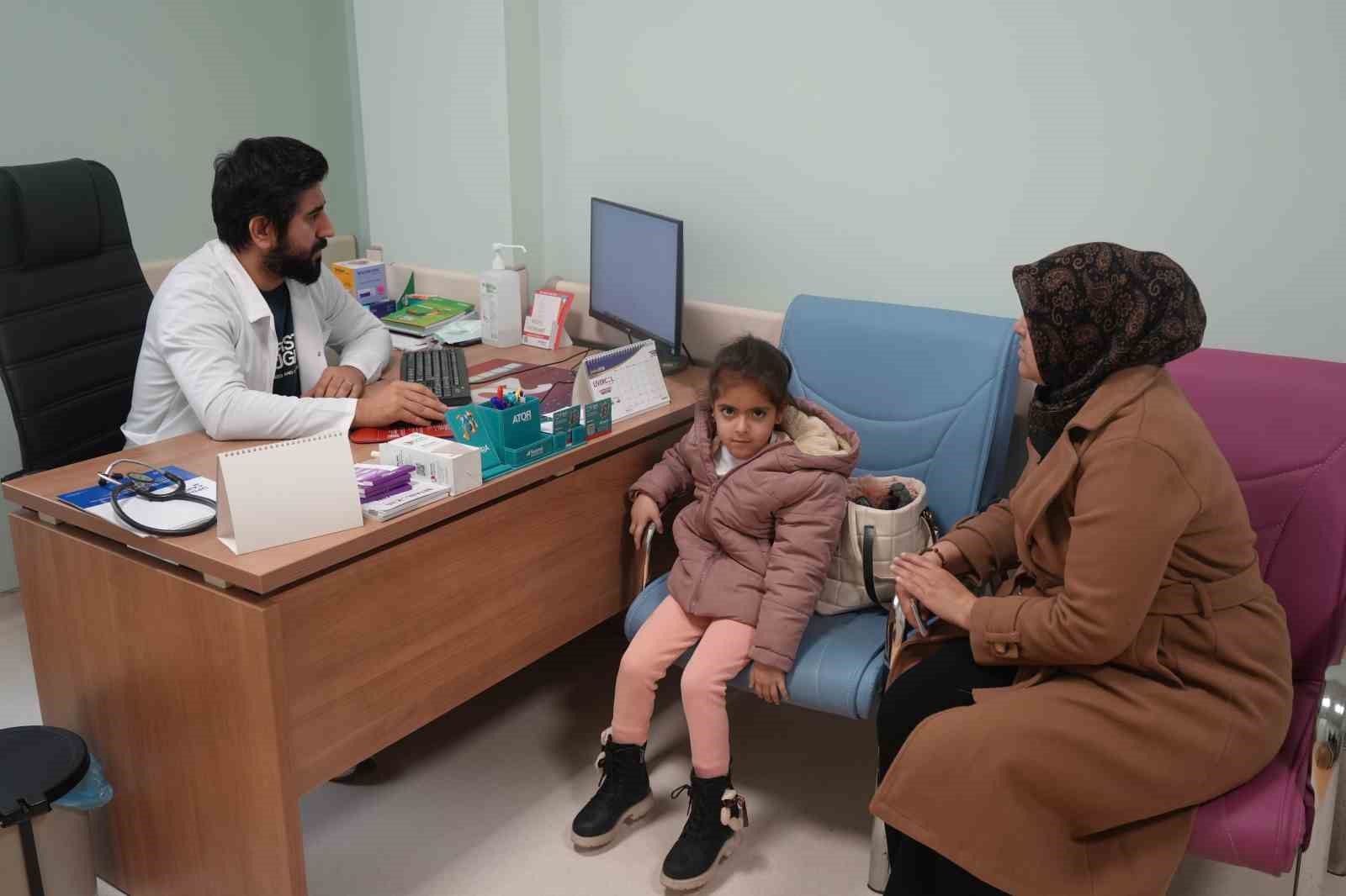 nurdaginda celik konstruksiyonlu hastane 9 ayda tamamlandi deprem bolgesine nefes oldu 7 MyEdC59k