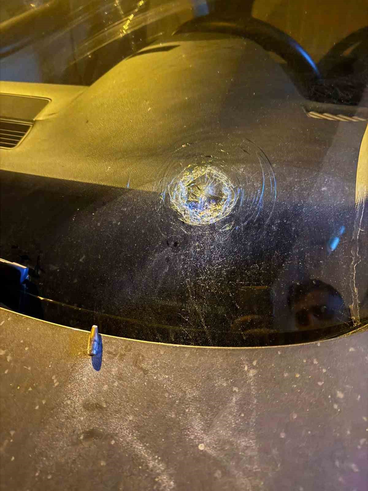 Nusaybin’de yorgun mermiler ev, araç ve iş yerlerine isabet etti 5 nusaybinde yorgun mermiler ev arac ve is yerlerine isabet etti 1 v4iKkJWq