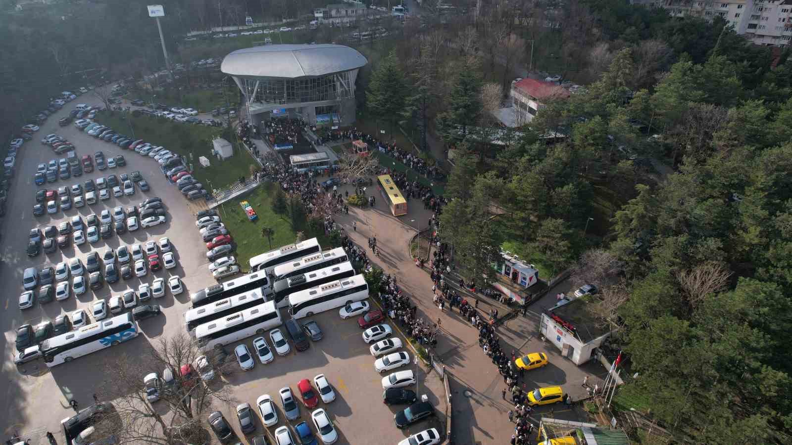 O istasyonda yine aynı manzara 9 o istasyonda yine ayni manzara 5 pTIiLXIm