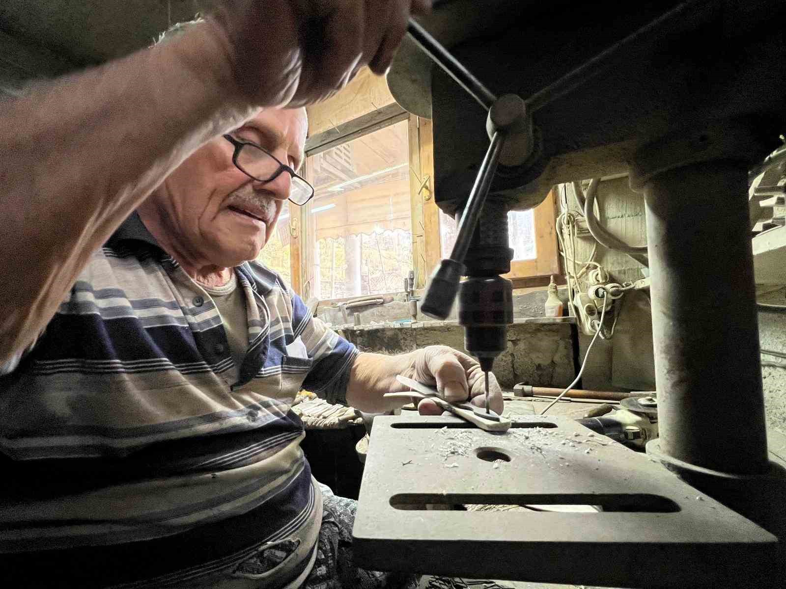 o surmene kamasinin son ustalarindan 9 dVkhLAX6