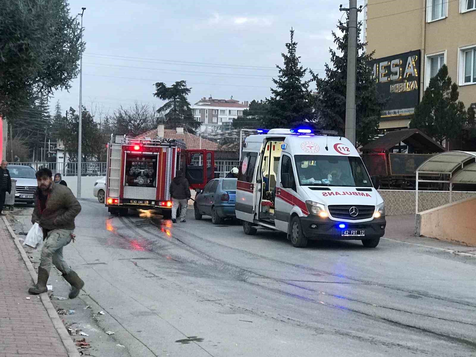 ocakta unutulan yemek yangina neden oldu 1 Q3EZSni7