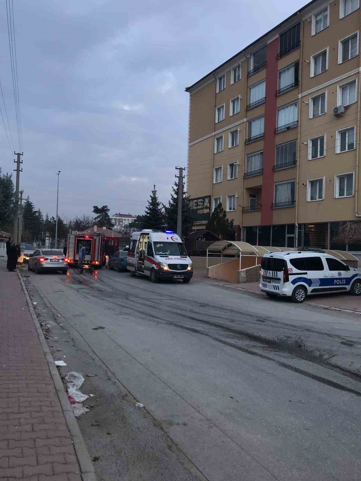 ocakta unutulan yemek yangina neden oldu 2 6IUh8EWC