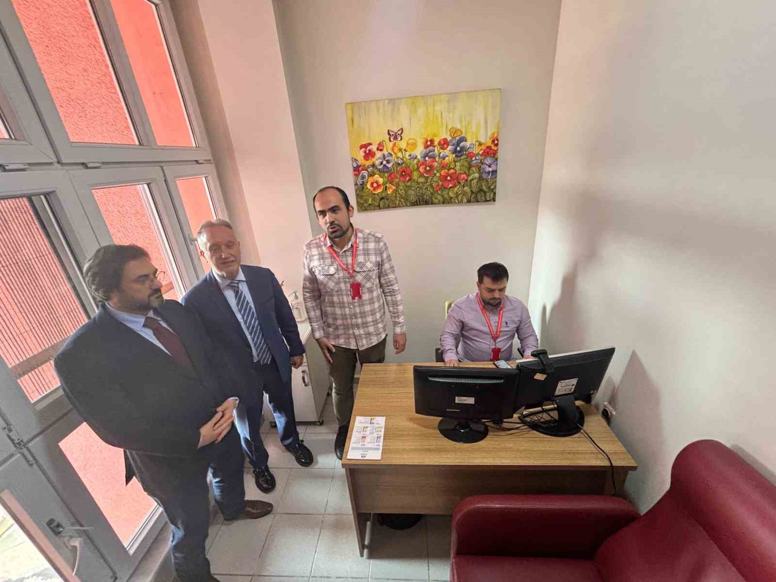 oda kucuk toren buyuk 3 auHDPOuL