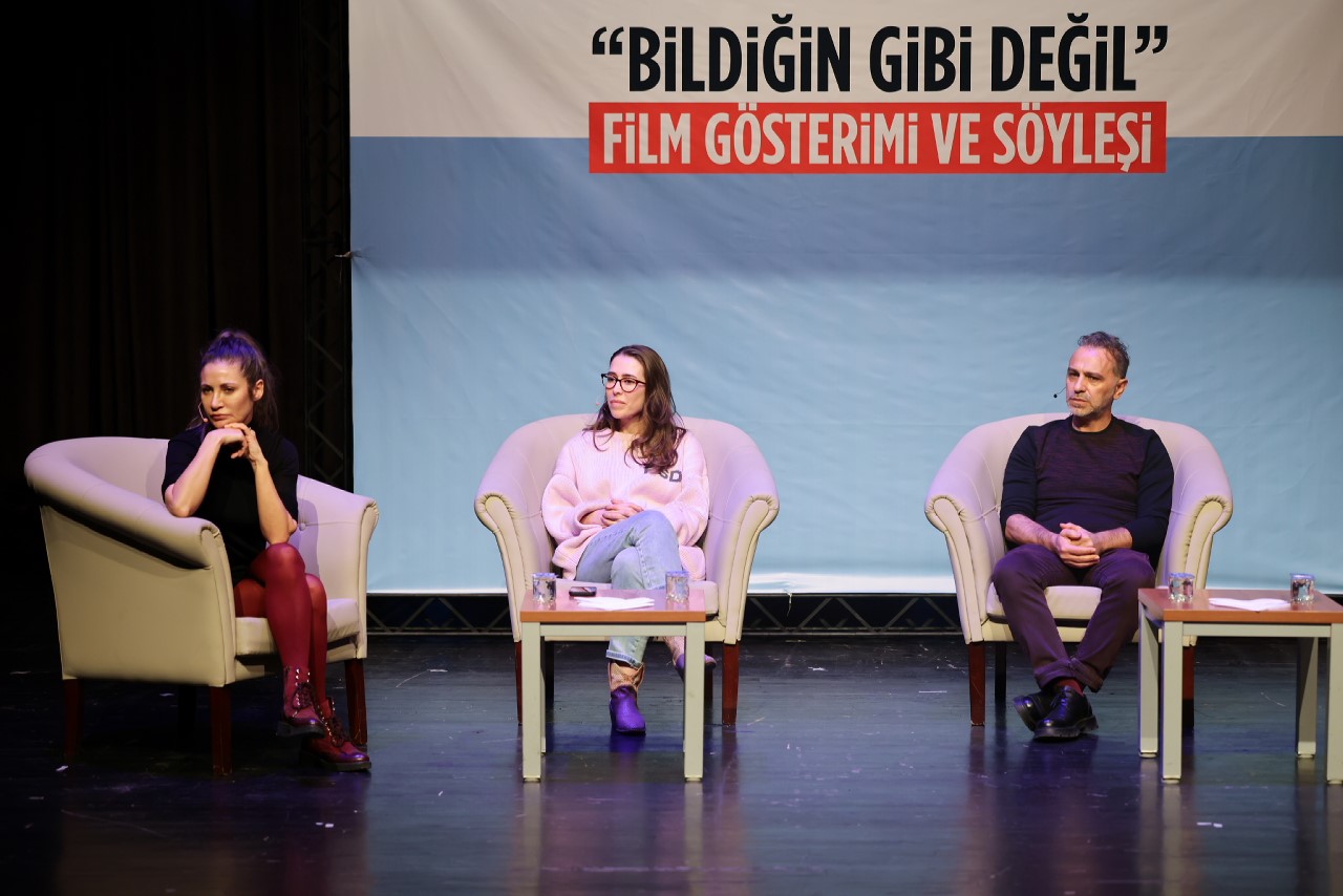 odullu yapim bildigin gibi degil in film ekibi kucukcekmecedeydi 2 Z7Mr4EbK