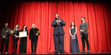 odulunu-mujdat-gezenden-alan-binnur-kaya-gozyasini-tutamadi-ruyada-gibiyim-jGzqzREy.jpg