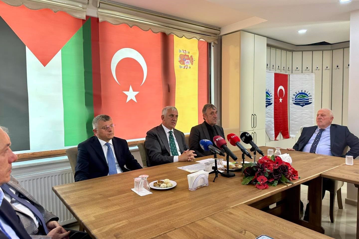 Of’tan İspanya’ya ’Fahri Ofluluk’ beratı 4 oftan ispanyaya fahri ofluluk berati 0 nzUuZN8i