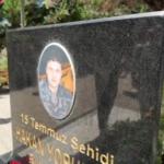 oglu-dogum-gununde-15-temmuz-sehidi-oldu-evlat-acisini-10-yildir-yureginde-tasiyor-Stdr7XFv.jpg