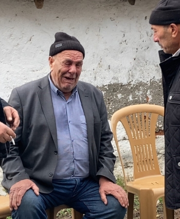 oglumun-basini-kesmisler-diyen-baba-gozyaslari-icinde-adalet-istedi-EKICXMtn.jpg