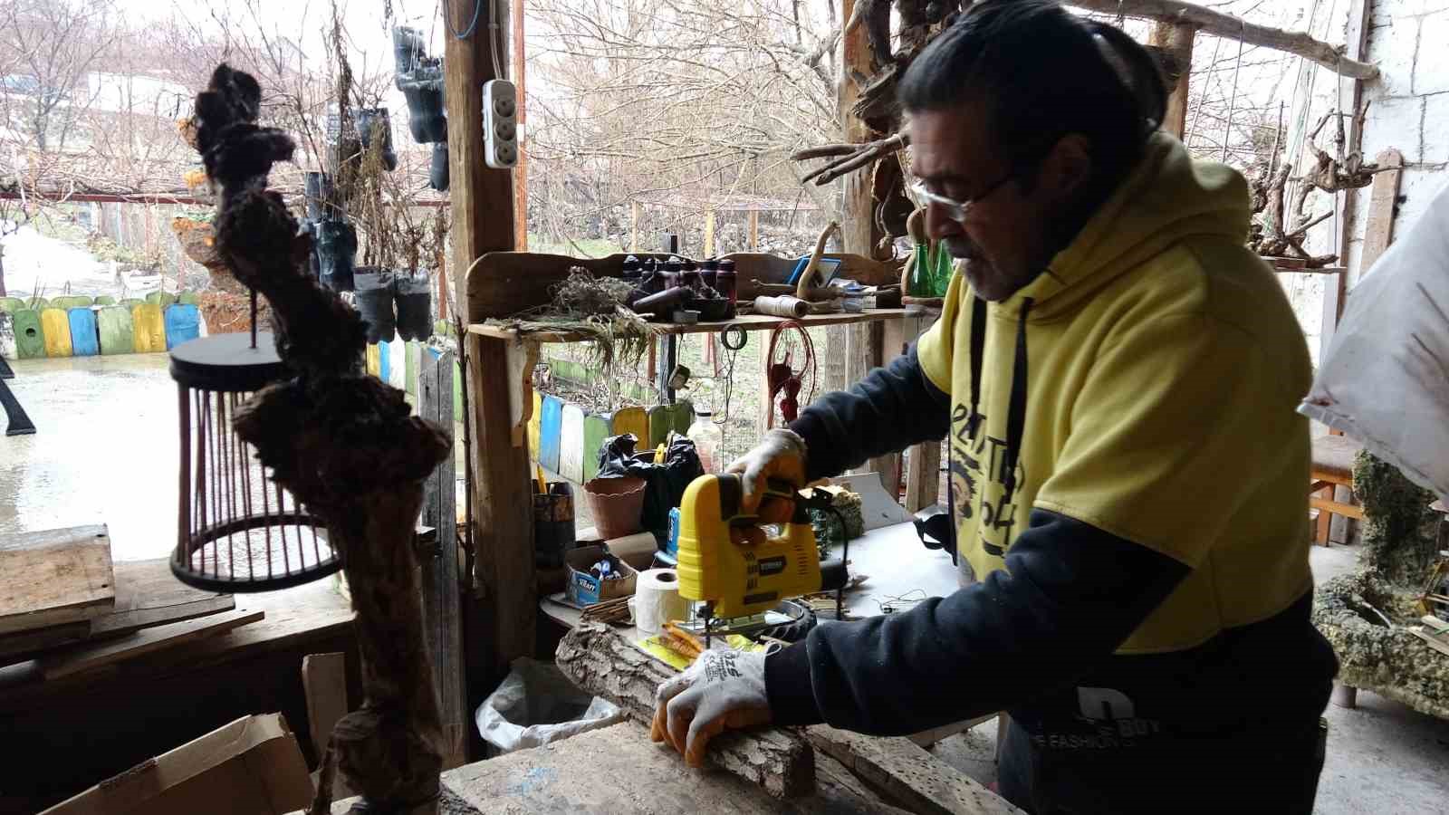 ogluna yaptigi oyuncak 15 yillik sanat yolculuguna donustu 4 cBqrhQli