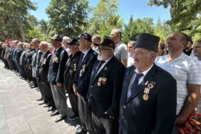oglunu-15-temmuzda-sehit-veren-acili-baba-acimiz-hala-ayni-5WFnz88s.jpg