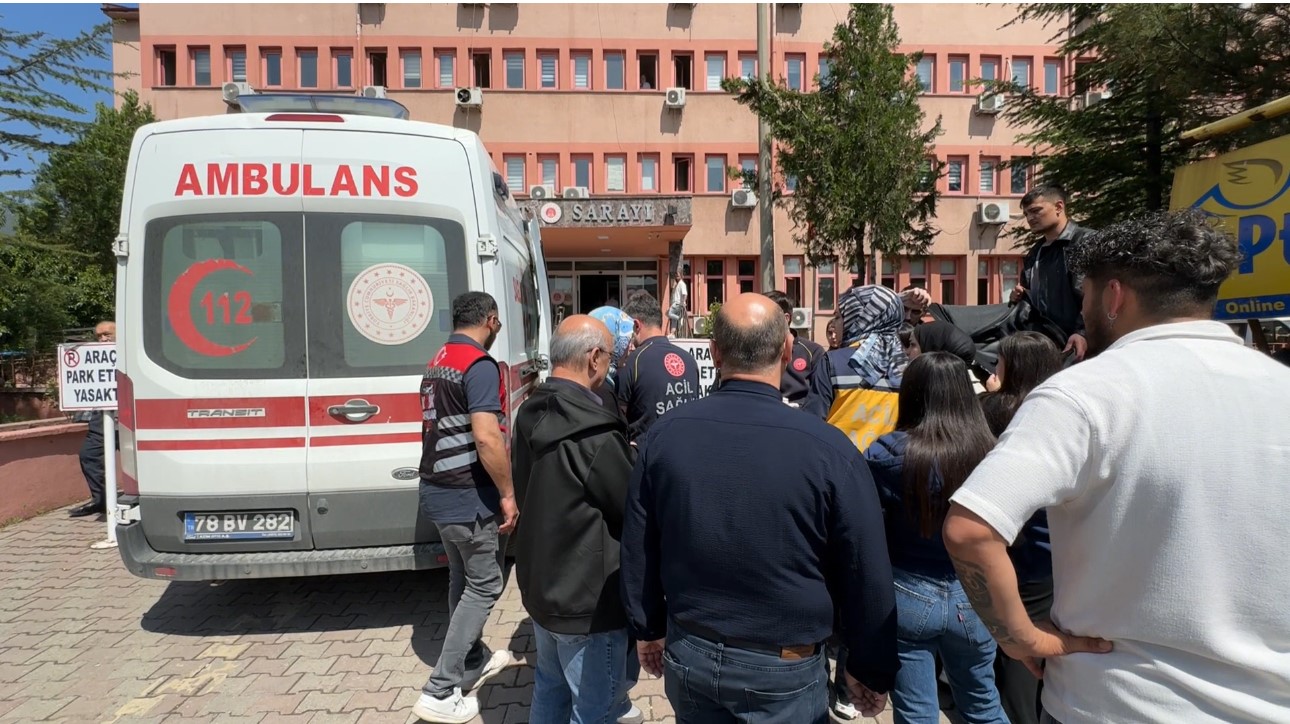 oglunun olum davasinda erteleme karari cikan anne hastanelik oldu 2 guZ16MY1