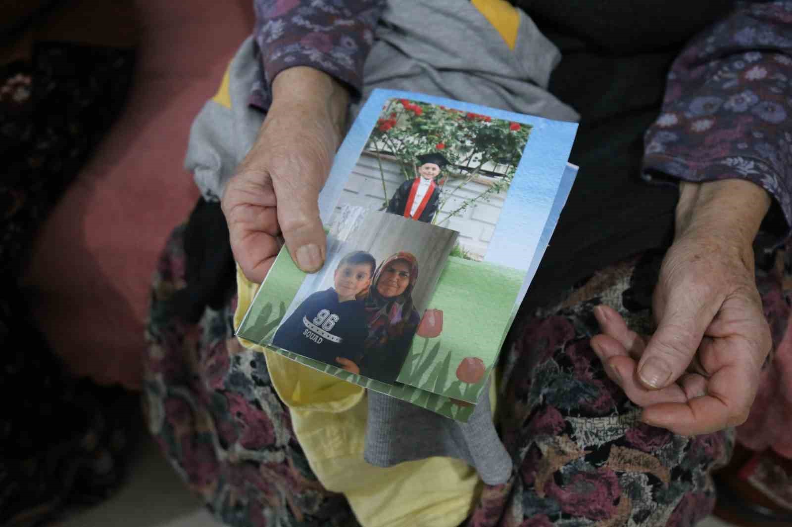 ogluyla birlikte kaybolan kadinin 16 yasindaki kizi kaybolduklarini internet sayfalarinda cikan haberlerden ogrendim 2 8FpT9hPB