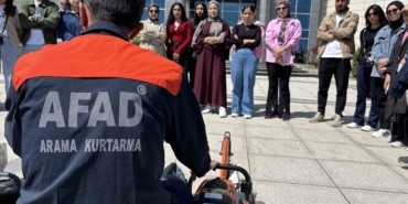 ogrenciler-afad-gonulluluk-egitimi-ile-bilincleniyor-QWVzRxi9.jpg