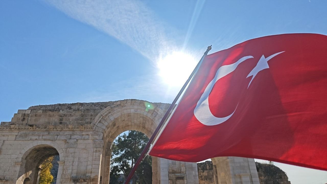 ogrenciler anvarzada zeybek oynadi 4 JANFL4FE