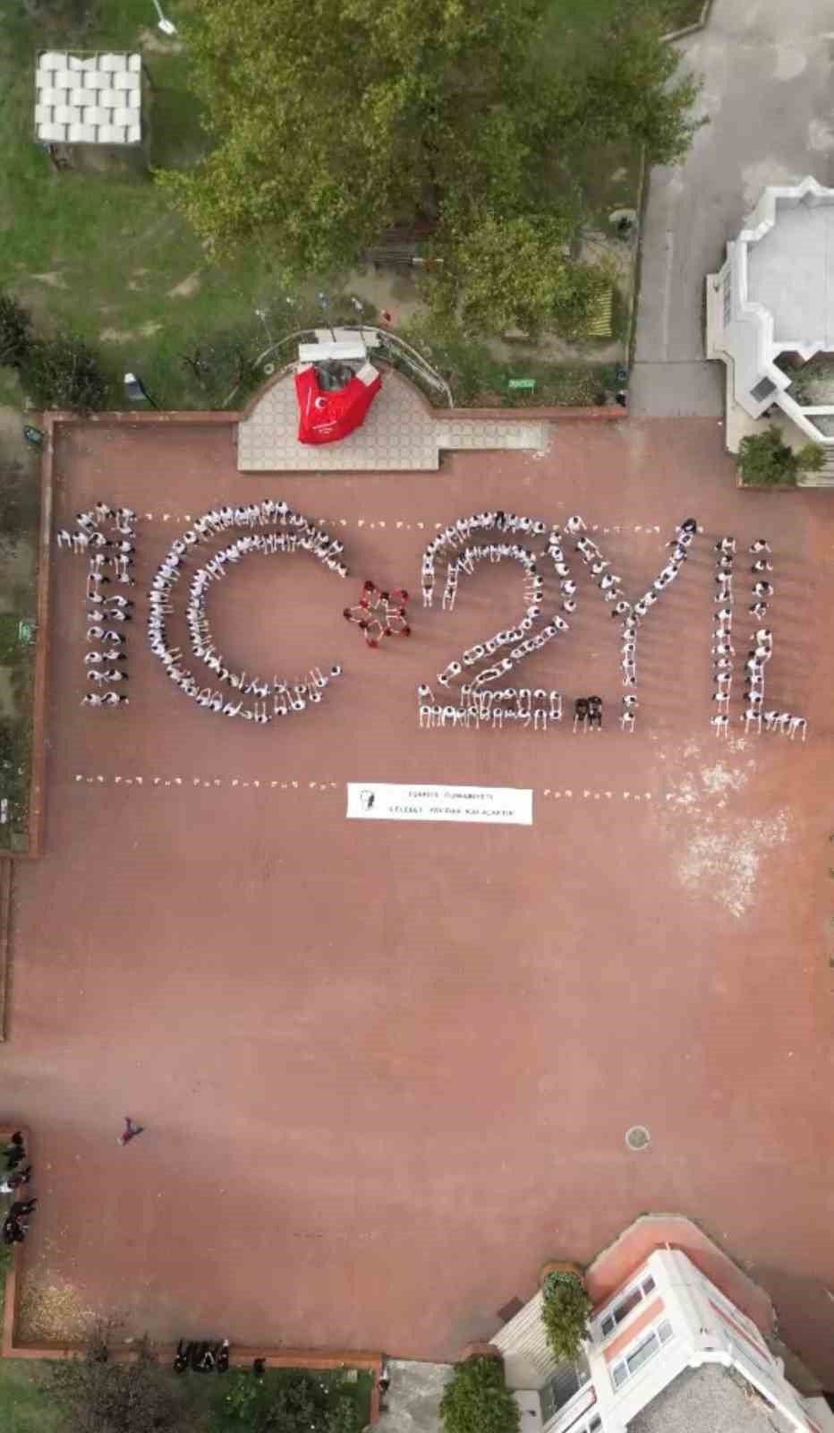 ogrenciler cumhuriyetin 102yilini cizdi 0 NzmKrcKR