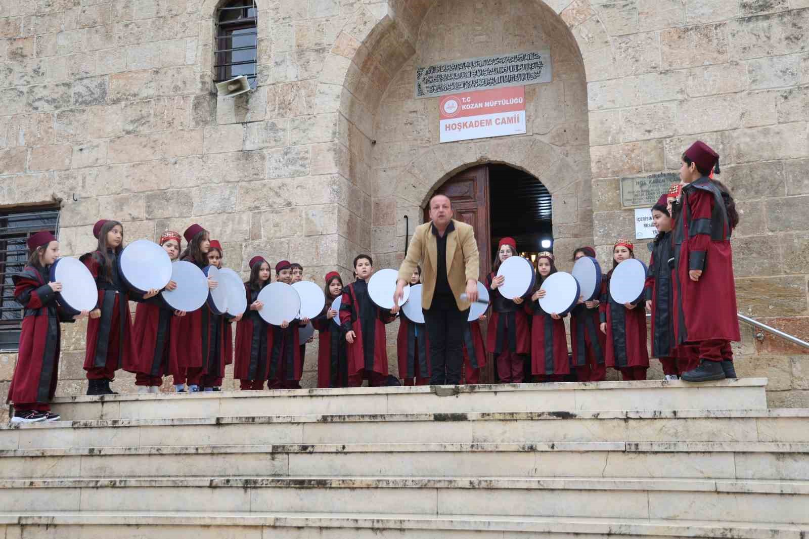 ogrenciler ramazan coskusunu sokaklara tasidi 3 VGJCidnI