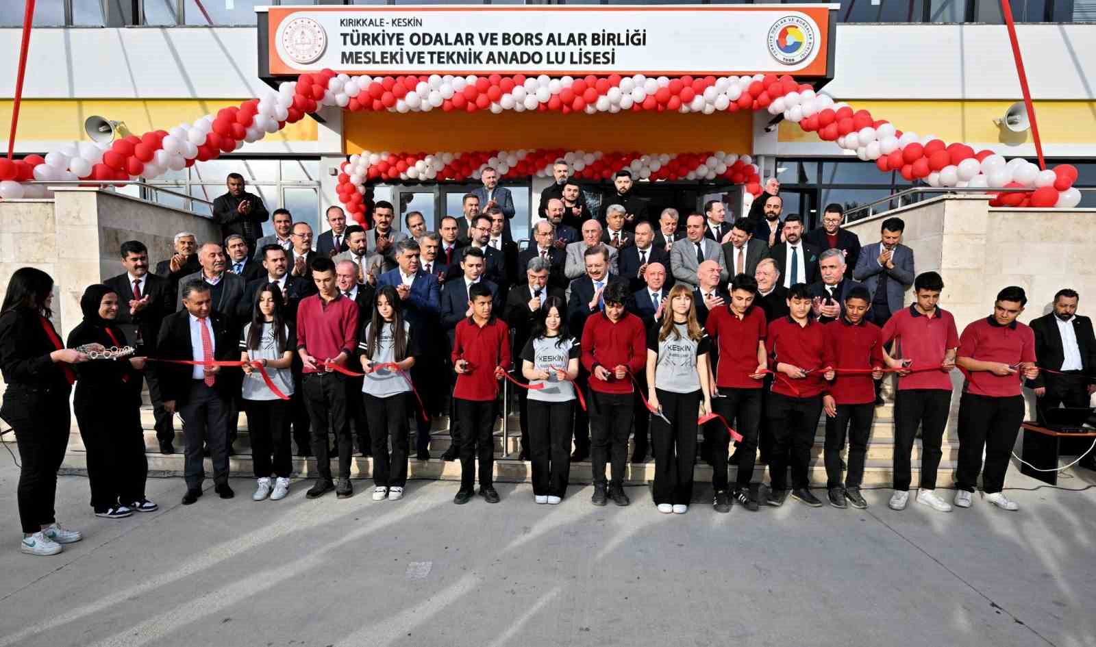 ogrenciler talep etti hisarciklioglu togg fabrikasi ziyaretine onay verdi 4 QjGGjEi4