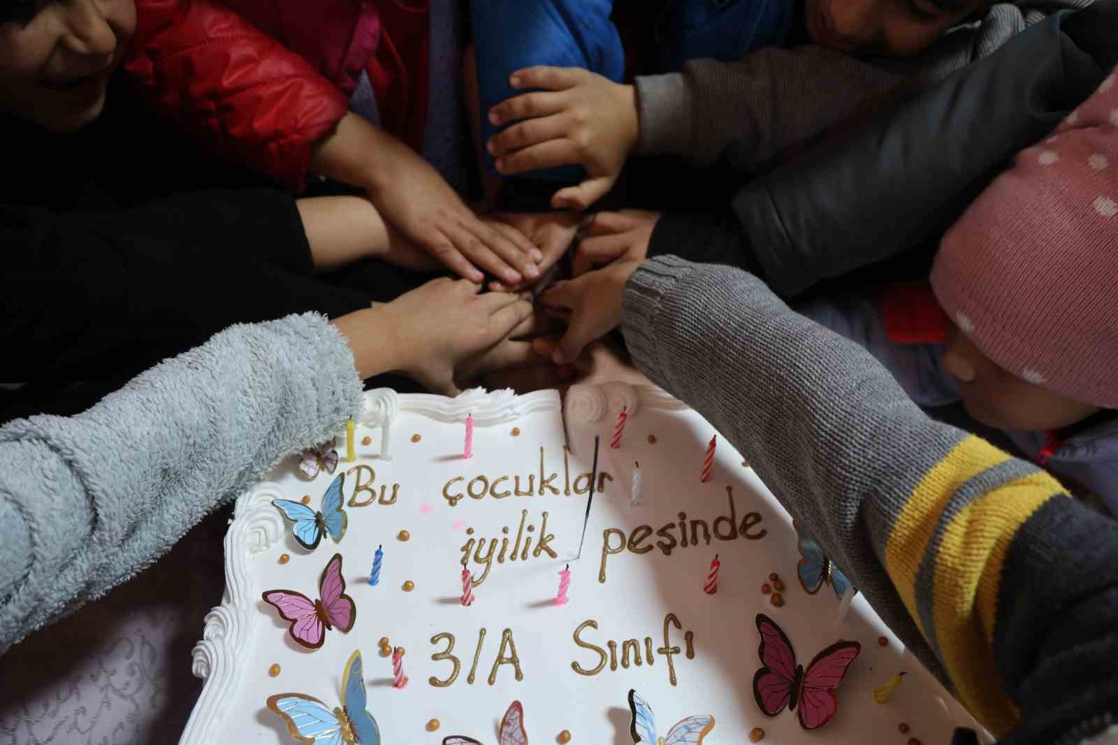ogrencilerden gonullere dokunan iyilik seferberligi 4 z2yvn2kJ