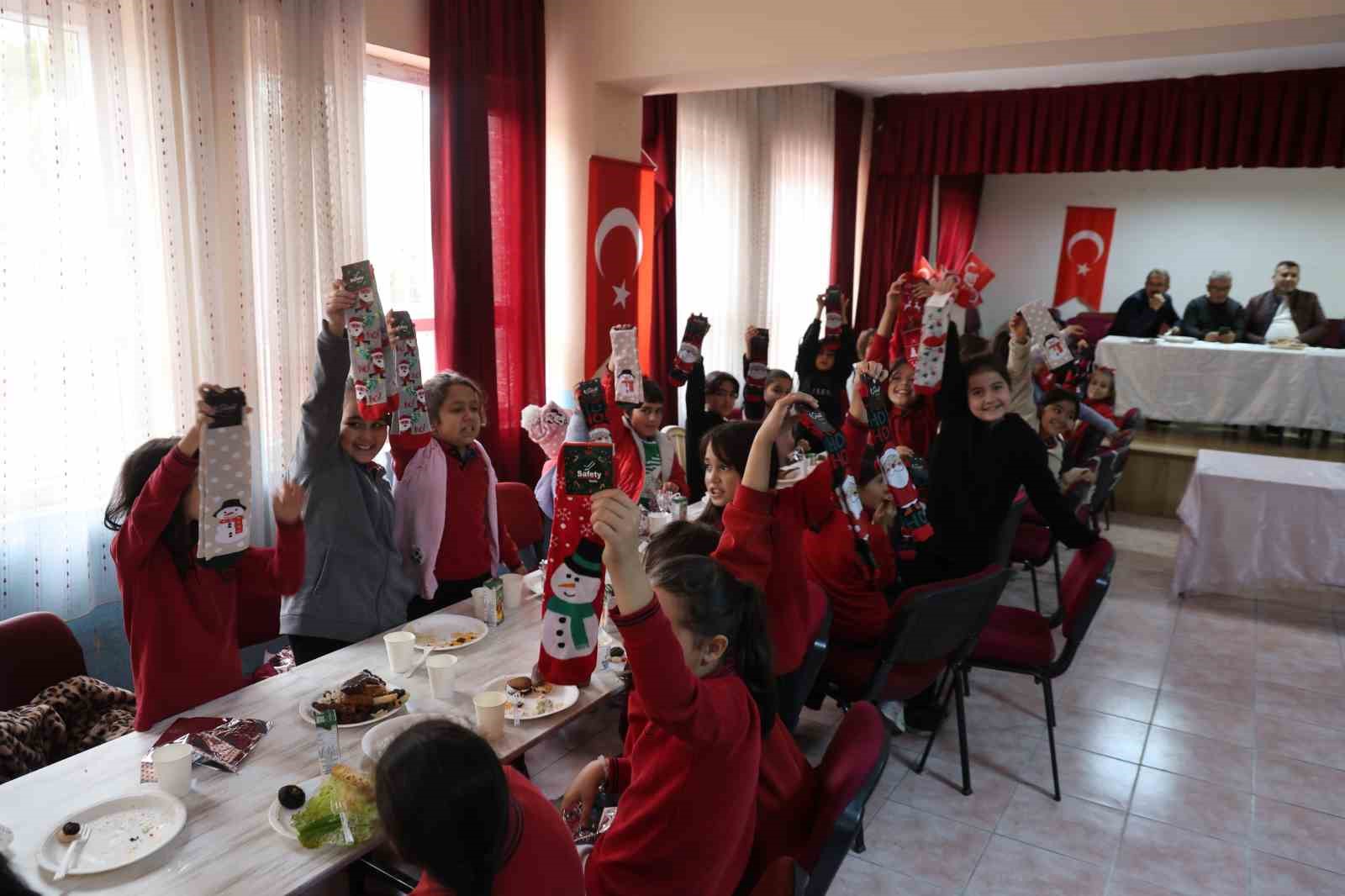 ogrencilerden gonullere dokunan iyilik seferberligi 6 sfBHH5Qd