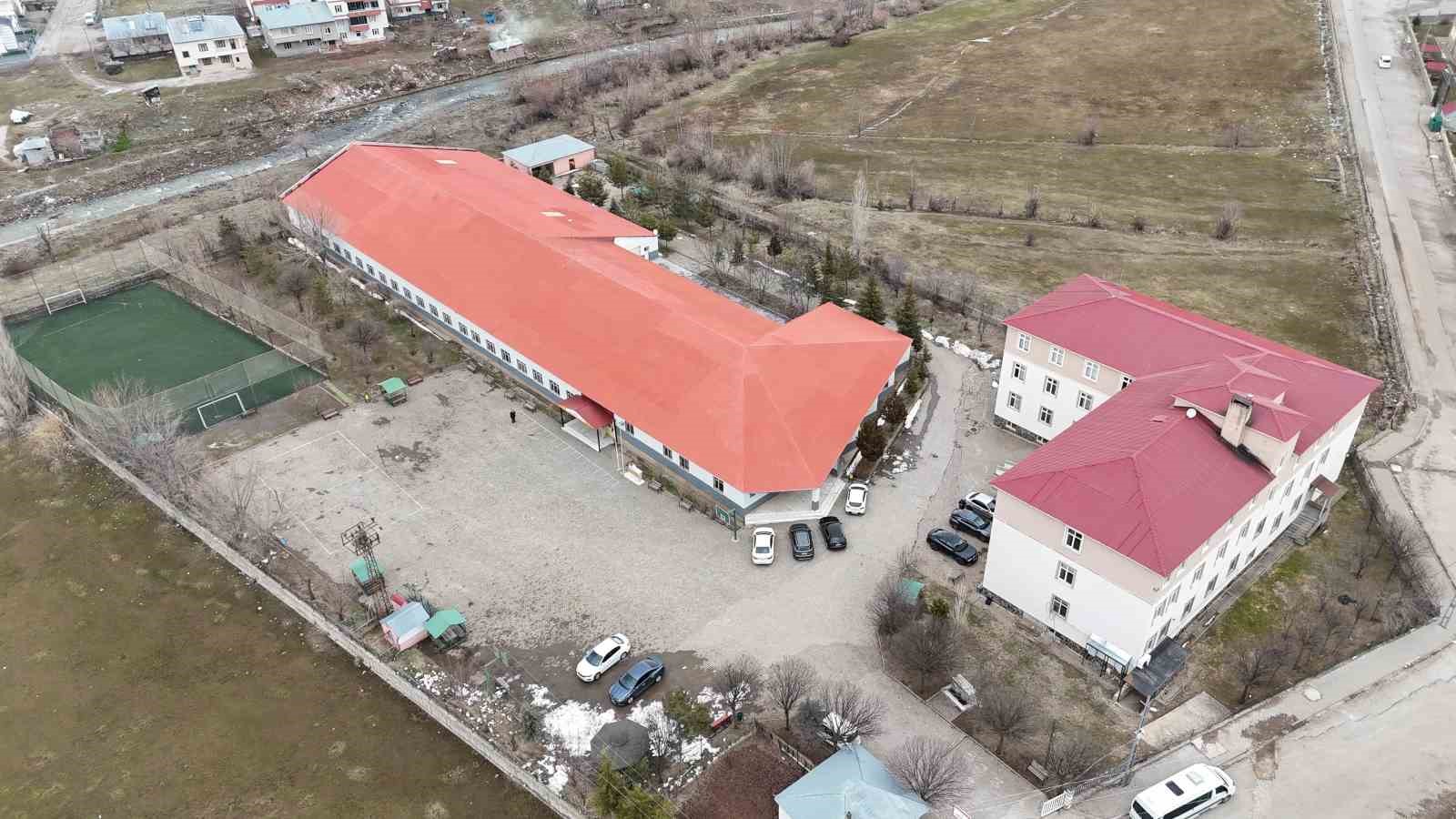 ogrencilerden ornek proje atik yaglar sivi sabuna donusuyor 3 U63RSJb7