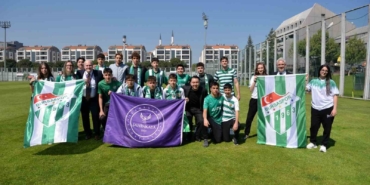 ogrencilerden-sampiyonu-ziyaret-2SX1F8Mq.jpg