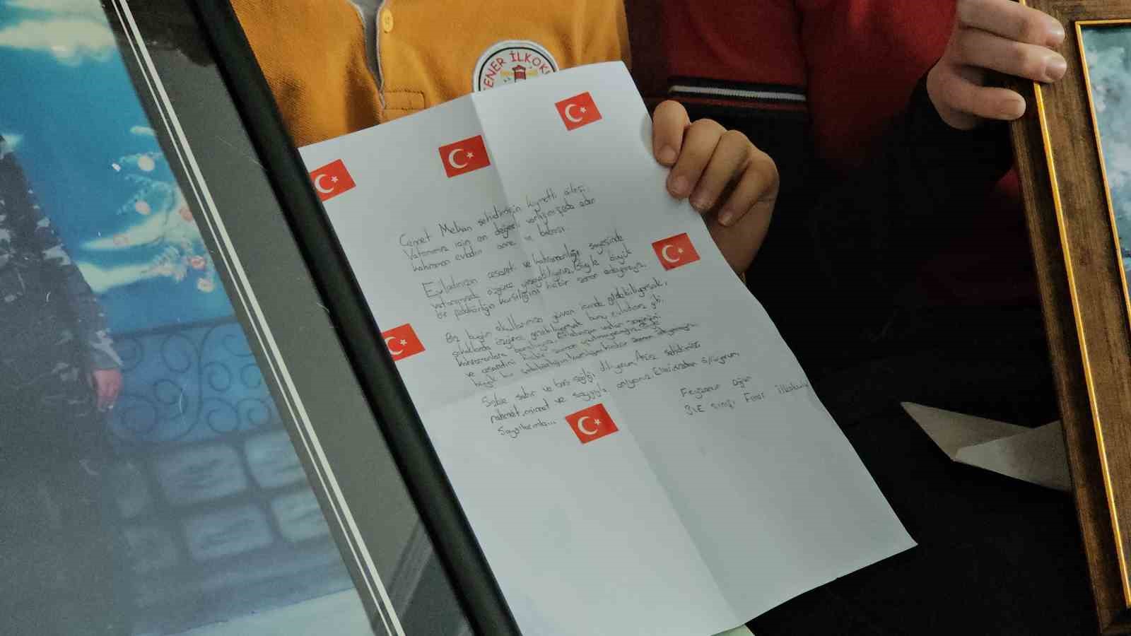 ogrencilerden sehit ailelerine vefa onlari unutmadigimizi gostermek istedik 0 driYOTkj
