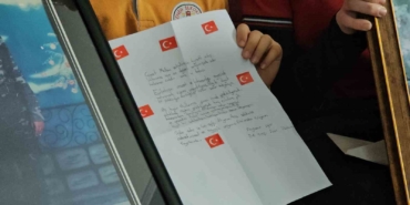 ogrencilerden-sehit-ailelerine-vefa-onlari-unutmadigimizi-gostermek-istedik-X9vKvtCS.jpg