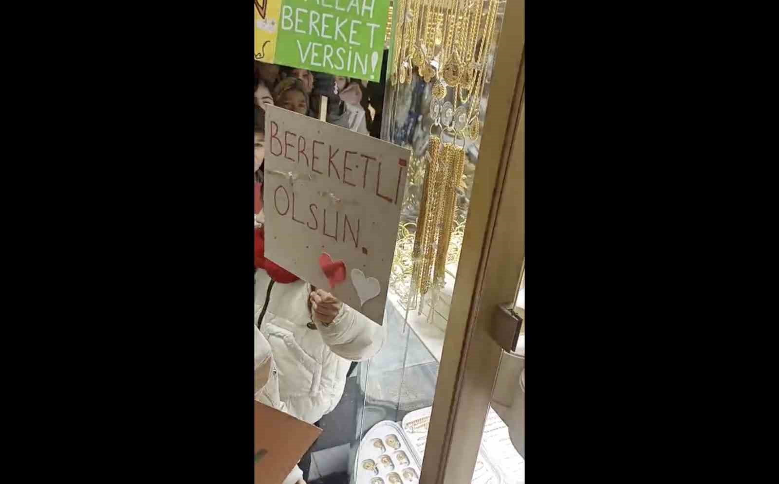 ogrencilerden turkiye selamlasiyor projesi kapsaminda anlamli ziyaret 3 EtSmv2YJ