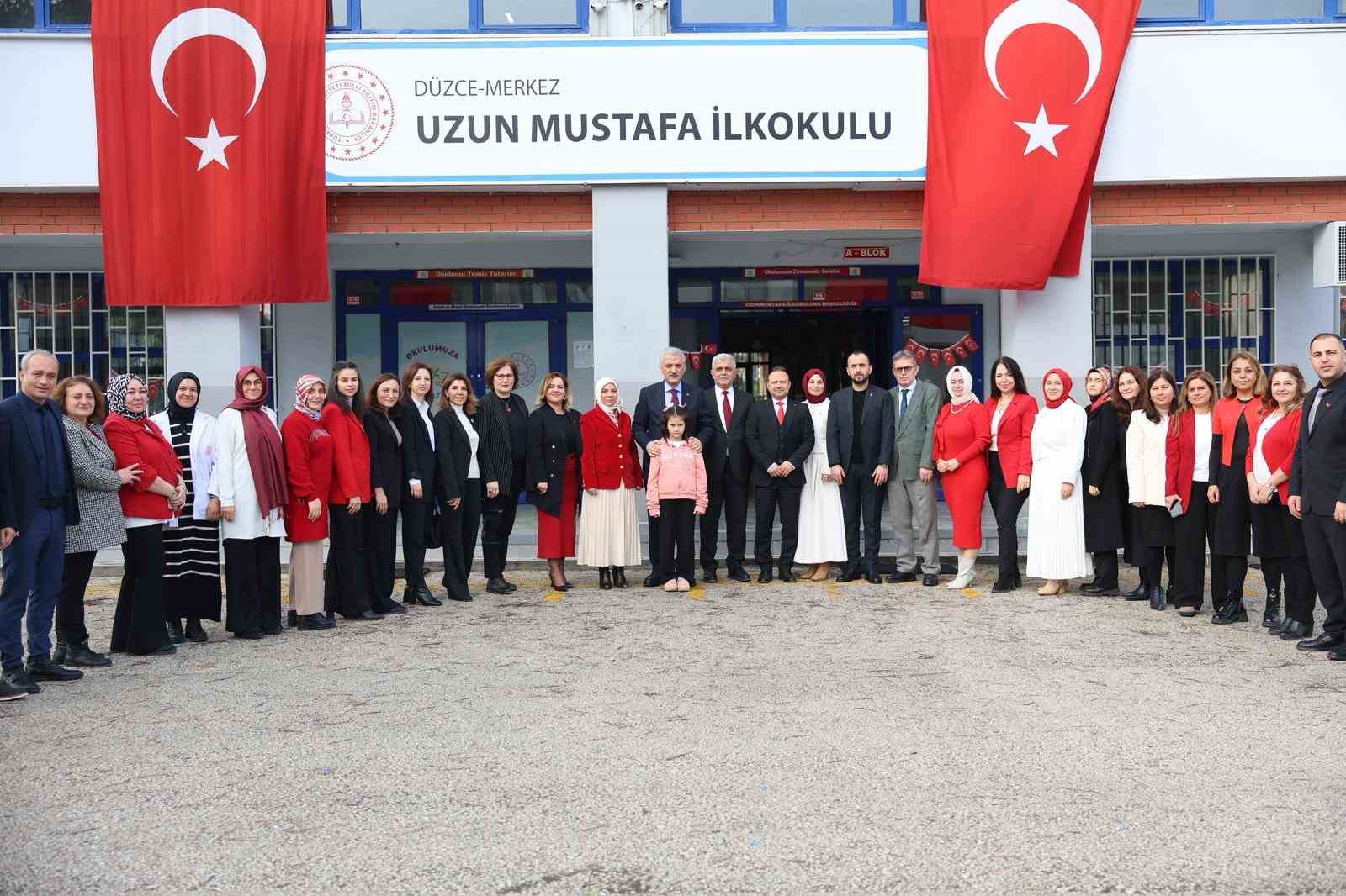 ogrencilerin bayrak sevgisi dikkat cekti 8 74JsnYHz