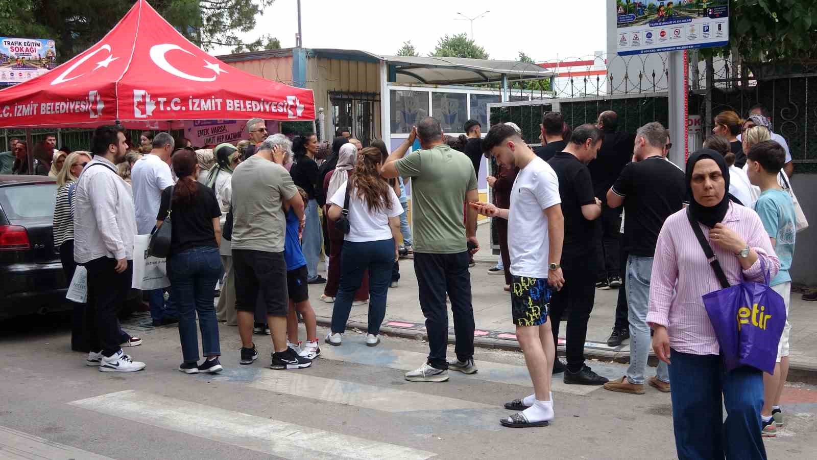 Öğrencilerin sınav heyecanı sona erdi: "En zorlu LGS’ydi" 5 ogrencilerin sinav heyecani sona erdi en zorlu lgsydi 1 eOA29PEY