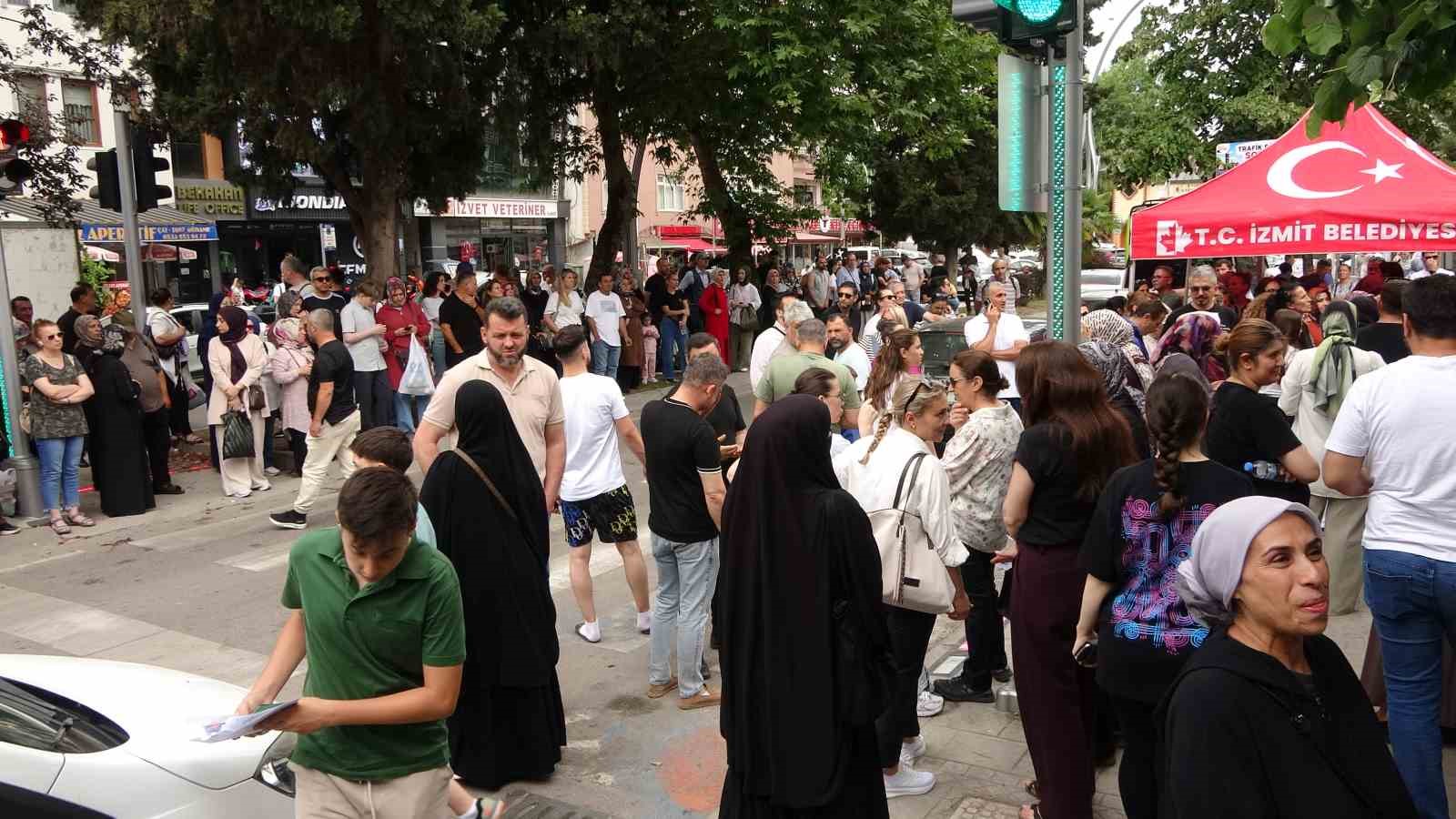 Öğrencilerin sınav heyecanı sona erdi: "En zorlu LGS’ydi" 7 ogrencilerin sinav heyecani sona erdi en zorlu lgsydi 3 ezPTqPND