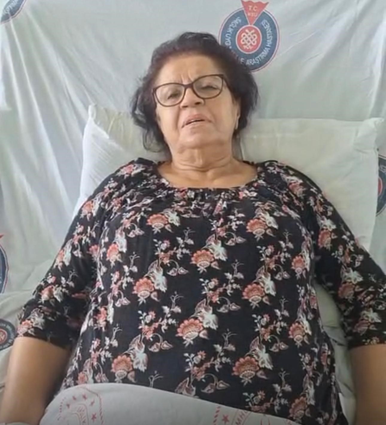 ogrencisi profesor oldu 29 yil sonra ogretmenini ameliyat ederek sagligina kavusturdu 2 tUOuE8hT