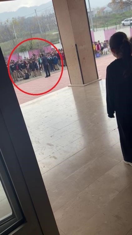 Öğrenciye şiddet uygulayan okul müdürü cumhuriyet savcısına ifade verdi 7 ogrenciye siddet uygulayan okul muduru cumhuriyet savcisina ifade verdi 3