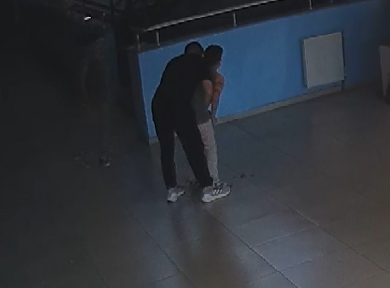 ogretmenin heimlich manevrasi ogrencinin hayatini kurtardi 1 l9avybkz