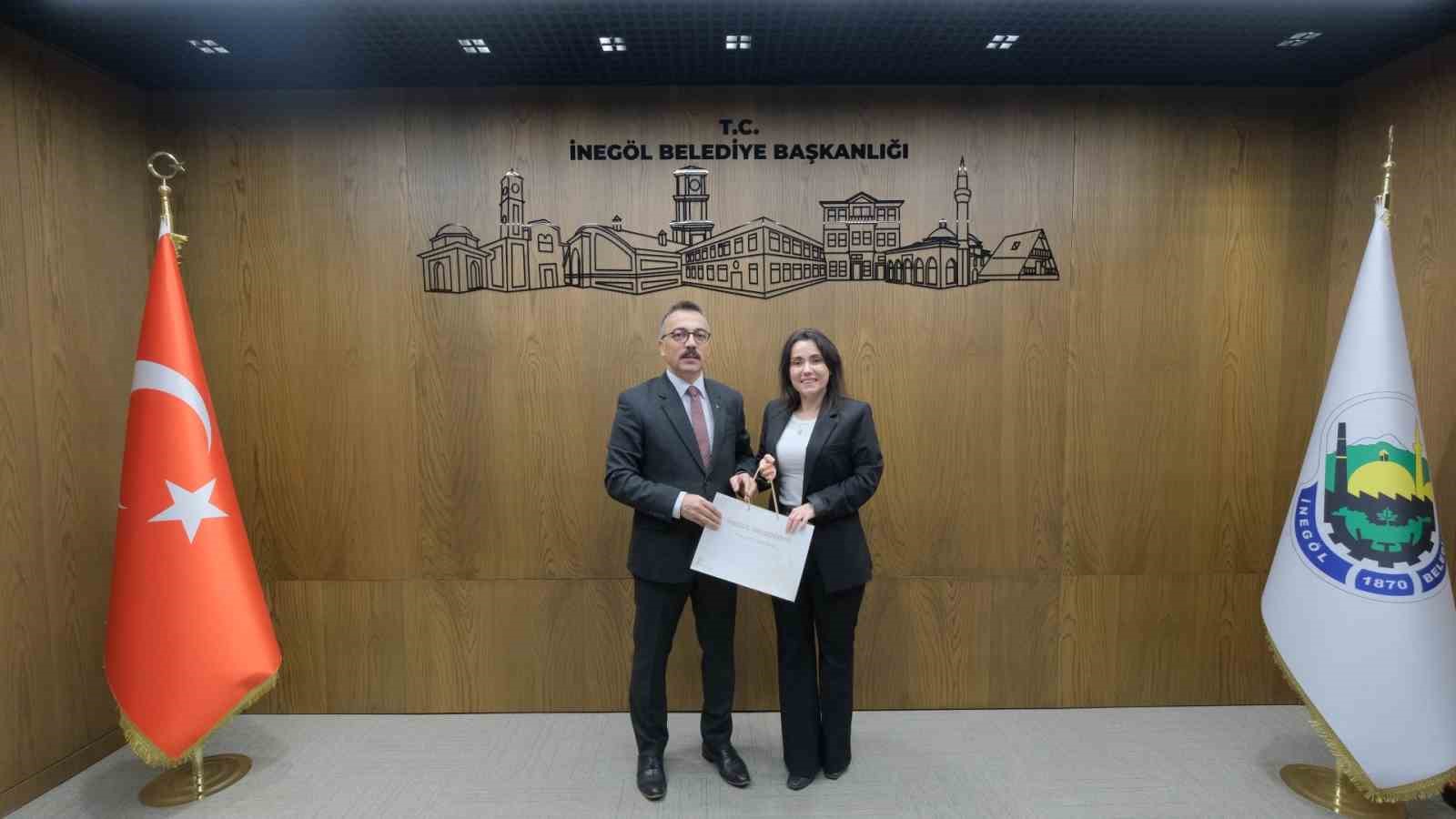 ogretmenler gunu atik pil kampanyasinin kazanlari belli oldu 3 bcVLKqUv