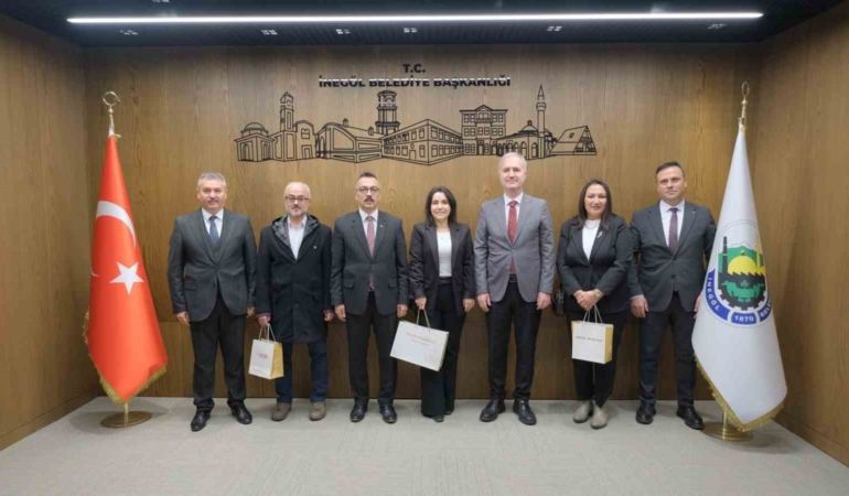 ogretmenler-gunu-atik-pil-kampanyasinin-kazanlari-belli-oldu-xb9bjj5E.jpg