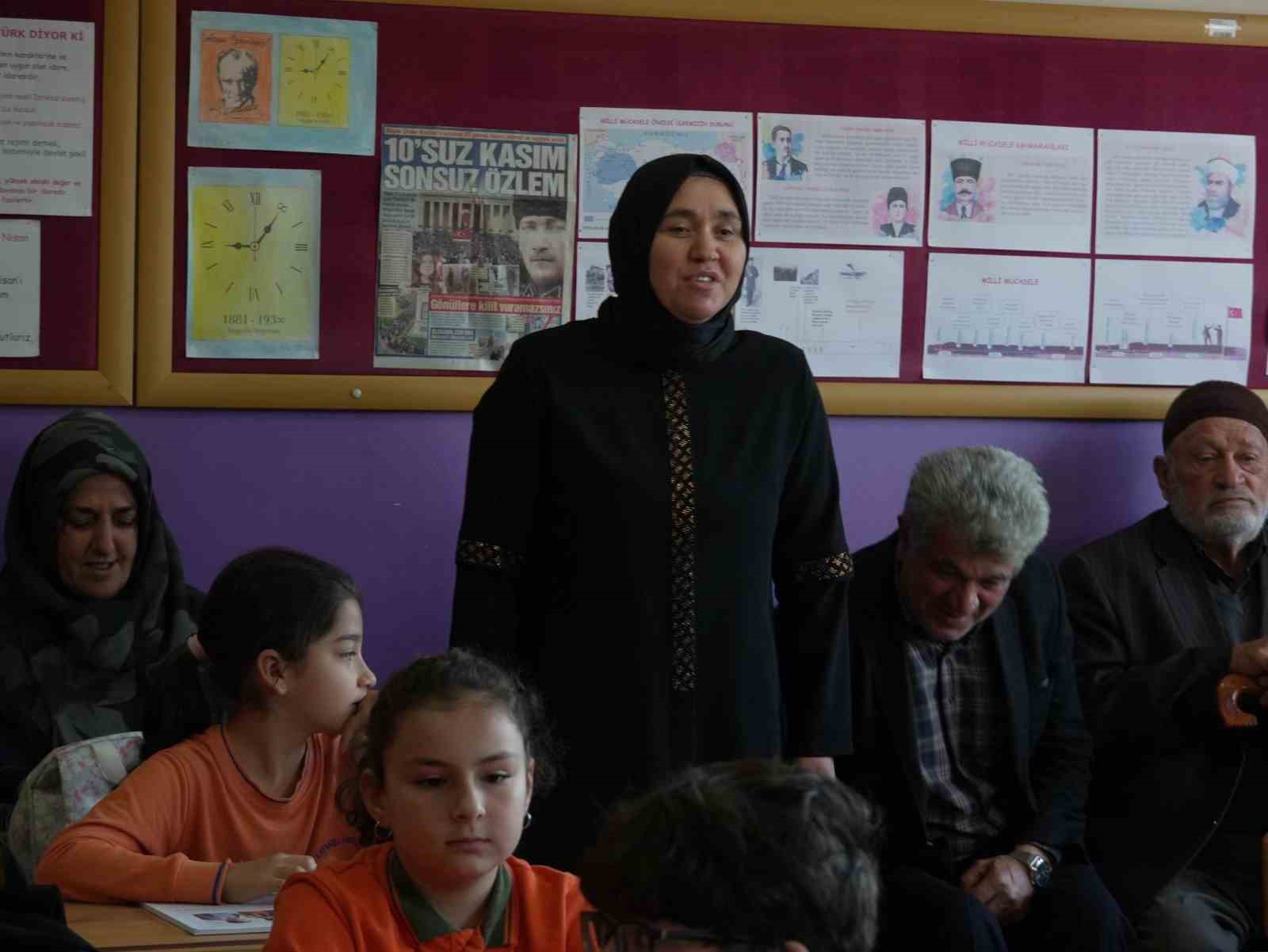 ogretmenler gununde duzce belediyesinden anlamli kutlama 4 SPjyDf87