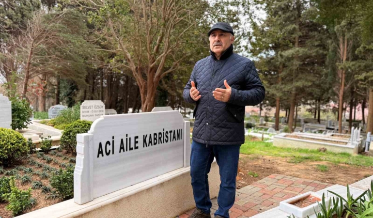 oguz-murat-acinin-mezarini-ziyaret-eden-baba-ozer-aci-bu-besinci-bayram-elimizi-opecek-Dm6uNQj3.jpg