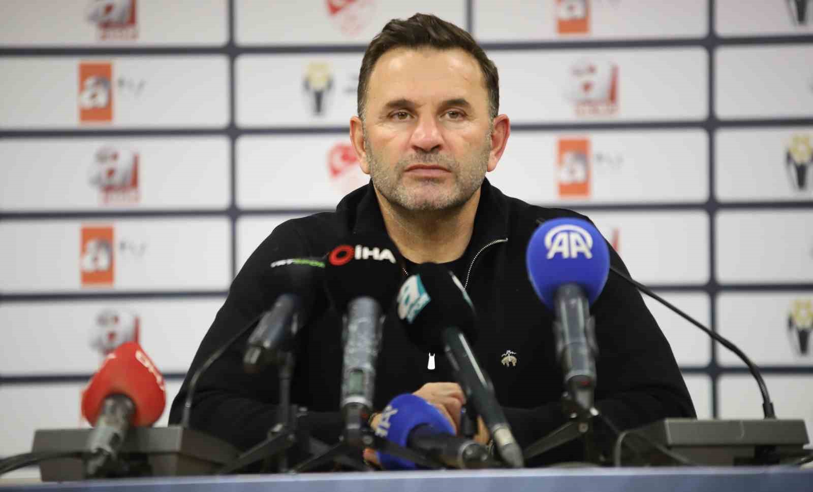 Okan Buruk: "Bizim için psikolojik anlamda önemli bir galibiyetti, finali hak eden takımdık" 4 okan buruk bizim icin psikolojik anlamda onemli bir galibiyetti finali hak eden takimdik 0 DpVS2IlJ