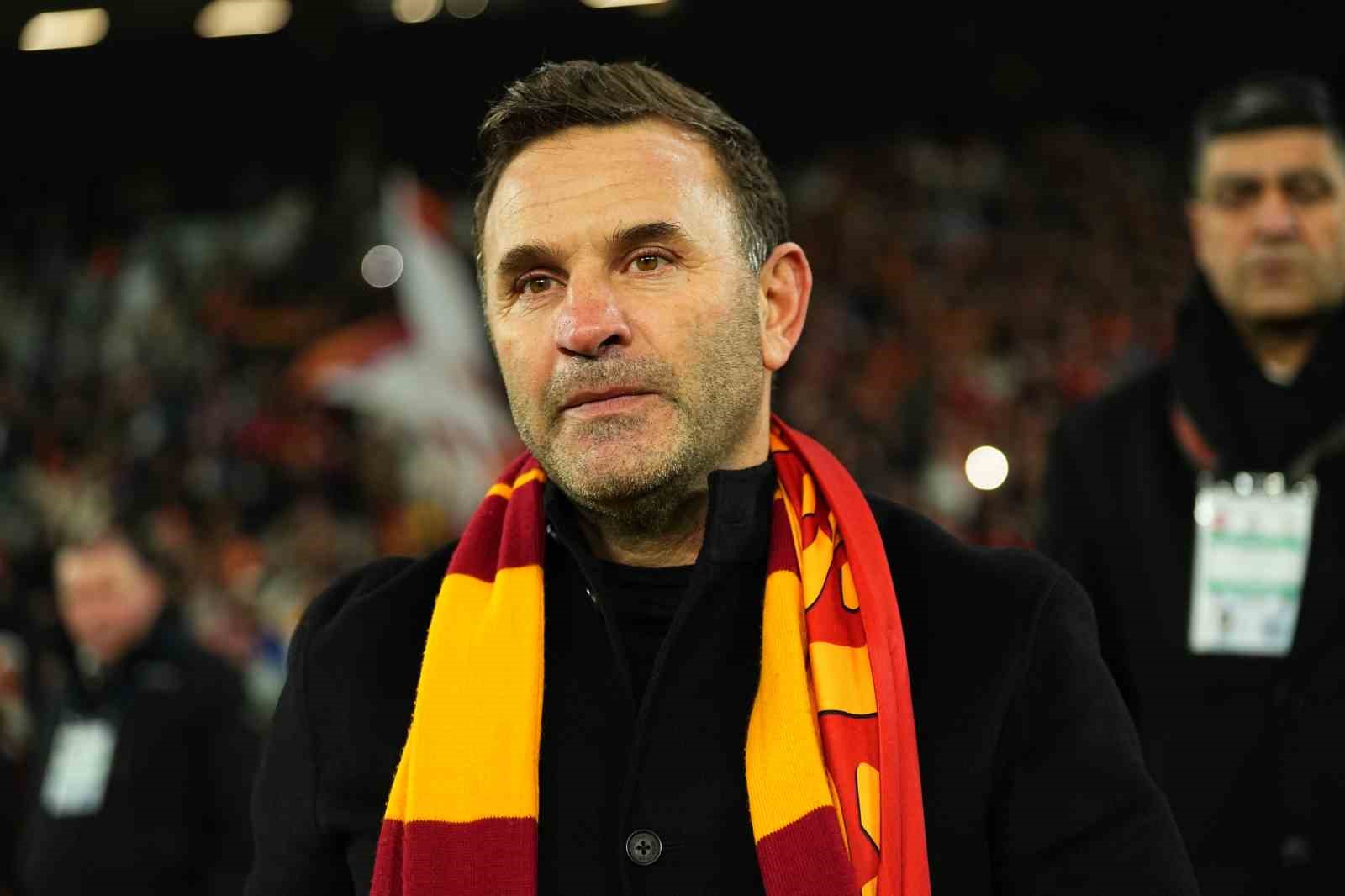 okan buruk taraftarlara 3lu cektirdi 10 RAvLrZsc