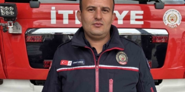 oksijen-maskesini-vatandasa-veren-itfaiye-eri-o-anlari-anlatti-onceligimiz-insan-tOpPD5KR.jpg