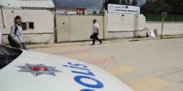 okul-cevresindeki-silah-sesleri-panige-neden-oldu-wVzn71tR.jpg